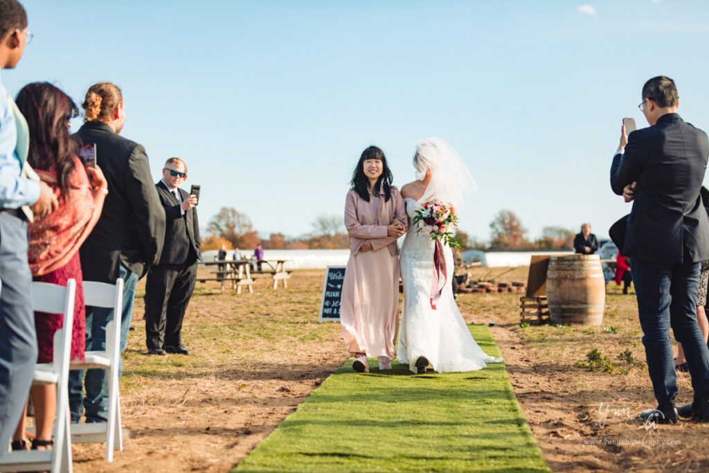 Wedding at Hephzibah Organic Farm - Long Island Wedding Photographer - Yun Li Photography